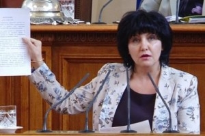 Караянчева: Нека черпим сили от строителите!