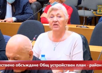 Пещерско шосе с допълнително платно