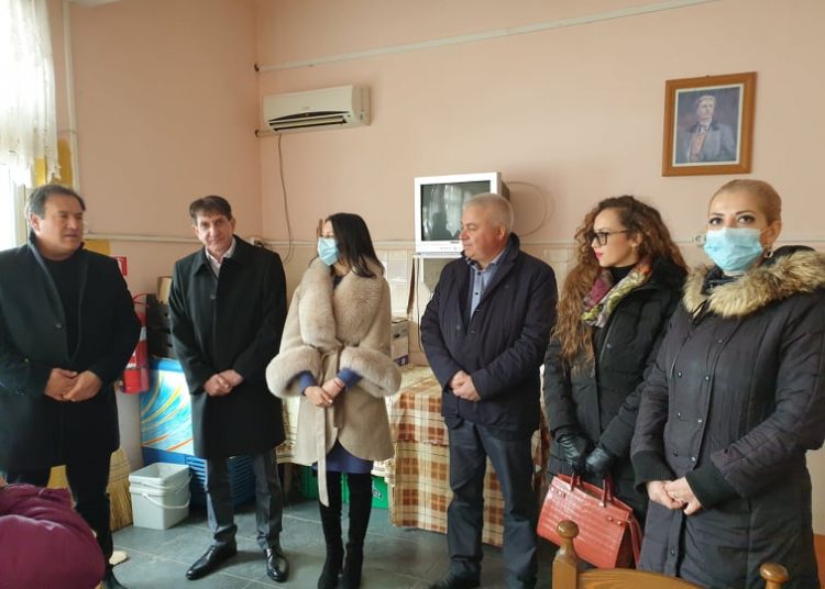 Предизборният рейд на ГЕРБ мина през Съединение
