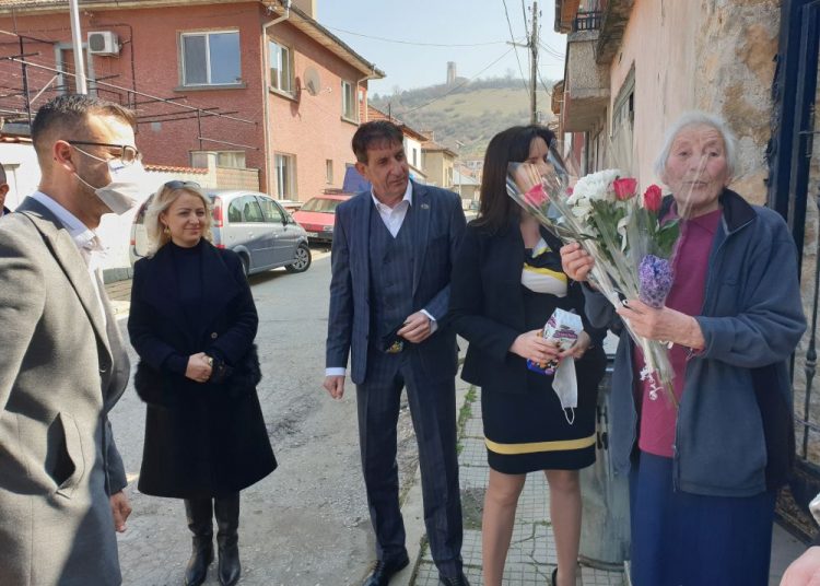 Кандидати на ГЕРБ Област с рейд в Перущица