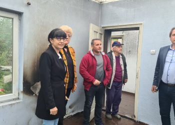 ГЕРБ-Карлово помага на пострадало от пожар семейство