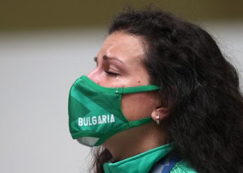 Един изстрел не стигна на Тони за златото!