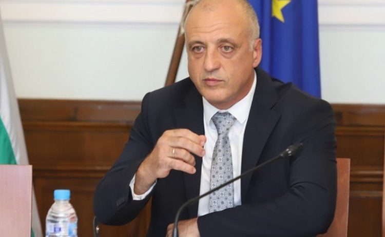 Радев: Шефът на НСО не е работа на кабинета!
