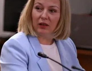 На малкия екран: Прокурорът и Жената зад щанда