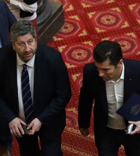 Кире и Ице се уплашиха от вътрешни врагове