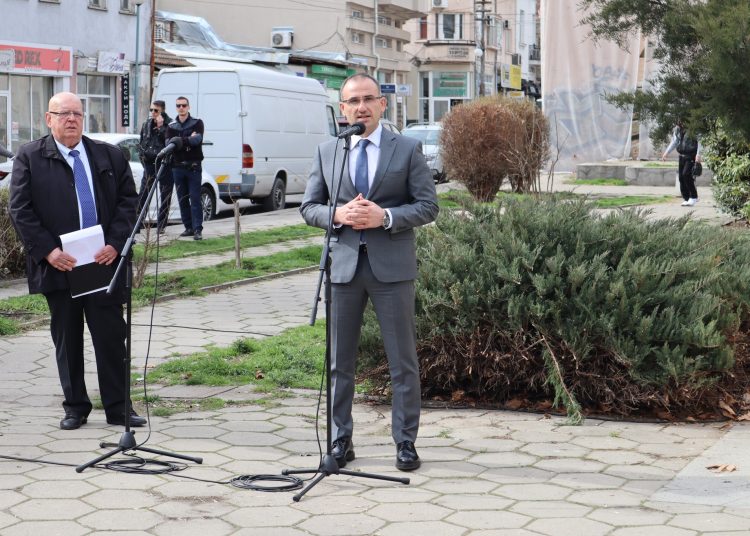 Спасените (ни) евреи
