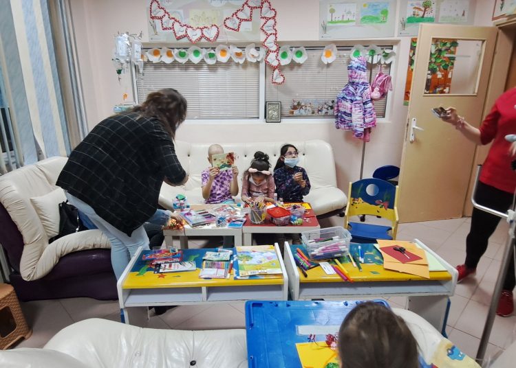 Деца със специални потребности – с Малката русалка