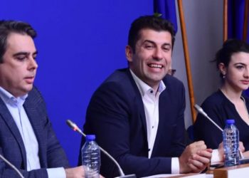 Изоморфният Ленинизъм на Лена, Кирил и Асен