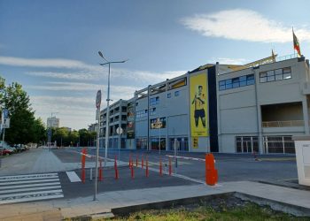 8 автобуса променят маршрути заради дерби