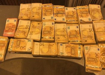350 хил. евро в тавана на турски тир