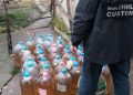 Полицаи конфискуваха 200 литра ракия