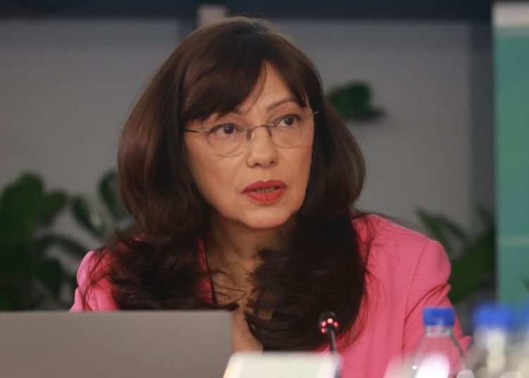 Уволнена от БНТ за екзекуция на живо…