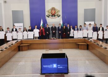 Радев щурмува изкуствения интелект