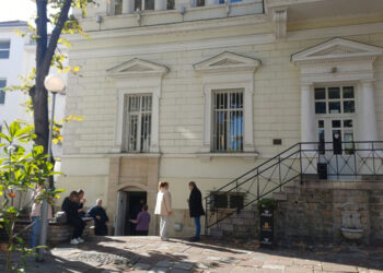 Ограничават движението около районните кметства