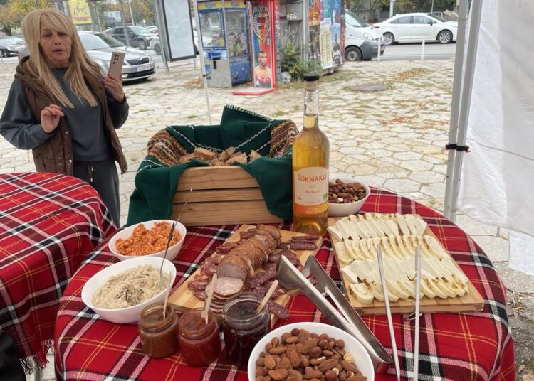 Къде да пазаруваме чисто: Фермерски пазар „Рибница“