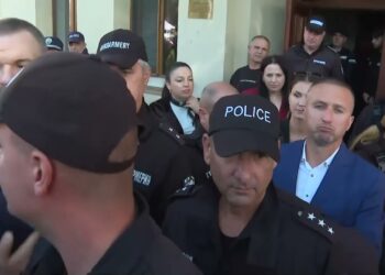 Закопчаха кмета на Белица от ДПС